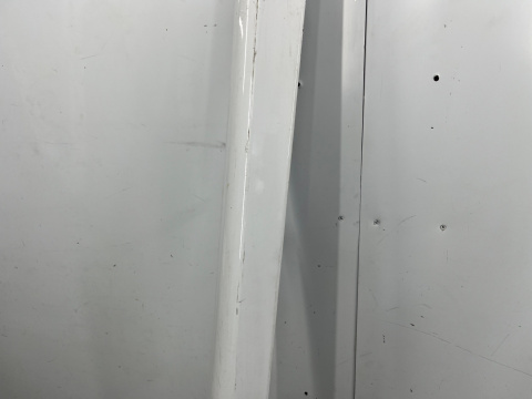 Nakładka progu Opel Corsa E 3drzwi OPC lewa listwa próg zewnętrzny 39004719 Nakładka progu Opel Corsa E 3drzwi OPC lewa listwa próg zewnętrzny 39004719