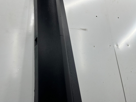 Nakładka progu Opel Crossland 2017r.- prawa listwa próg zewnętrzny 13482064 Nakładka progu Opel Crossland 2017r.- prawa listwa próg zewnętrzny 13482064