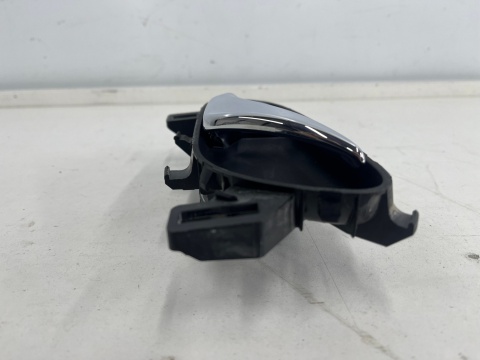 Klamka Nissan Qashqai II 2 J11 13-21r. lewa tylna przednia wewnętrzna rączka uchwyt drzwi 80671-4ea1 Klamka Nissan Qashqai II 2 J11 13-21r. lewa tylna przednia wewnętrzna rączka uchwyt drzwi 80671-4ea1