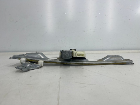 Podnośnik szyb Nissan Qashqai II 2 J11 Renault Kadjar 2013-2021r. silniczek mechanizm lewy tył 6pin 82701-hv00b Podnośnik szyb Nissan Qashqai II 2 J11 Renault Kadjar 2013-2021r. silniczek mechanizm lewy tył 6pin 82701-hv00b