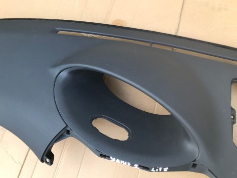 Deska rozdzielcza Toyota Yaris I 99-06r. kokpit konsola GÓRNA Deska rozdzielcza Toyota Yaris I 99-06r. kokpit konsola GÓRNA