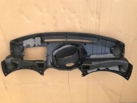 Deska rozdzielcza Toyota Yaris I 99-06r. kokpit konsola GÓRNA Deska rozdzielcza Toyota Yaris I 99-06r. kokpit konsola GÓRNA