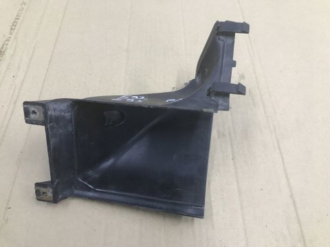 Kanał powietrza BMW 3 E92 Coupe E93 Cabrio prawa kierownica zderzaka chłodzenia hamulców 7161434 Kanał powietrza BMW 3 E92 Coupe E93 Cabrio prawa kierownica zderzaka chłodzenia hamulców 7161434