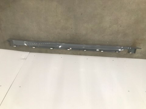 Nakładka progu Hyundai Ioniq 16-22r. prawa listwa próg zewnętrzny 87752-g2000