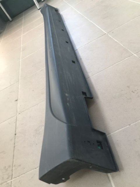 Nakładka progu Hyundai Tucson III 15-20r. prawa listwa próg zewnętrzny Nakładka progu Hyundai Tucson III 15-20r. prawa listwa próg zewnętrzny