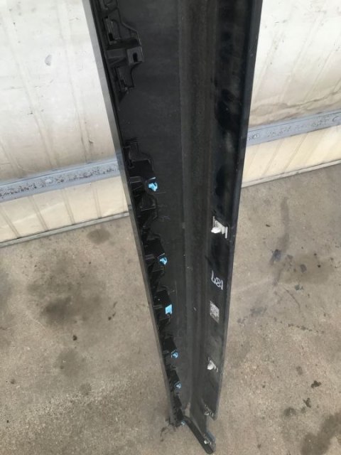 Nakładka progu Hyundai i40 11-19r. prawa listwa próg zewnętrzny