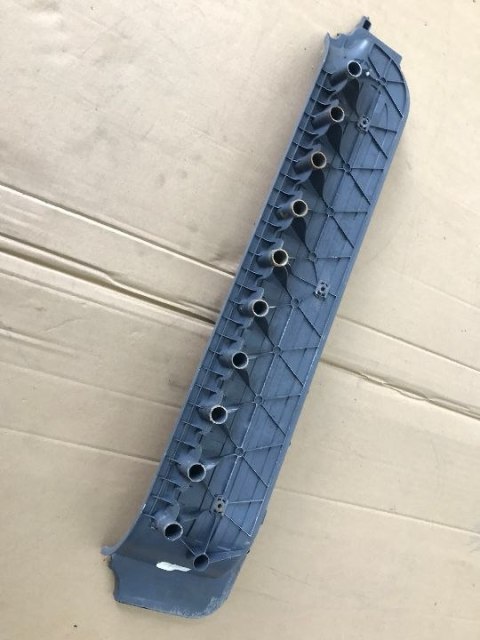 Nakładka progu Mercedes Vito II w639 stopień wewnętrzny progowy lewy kierowcy Nakładka progu Mercedes Vito II w639 stopień wewnętrzny progowy lewy kierowcy