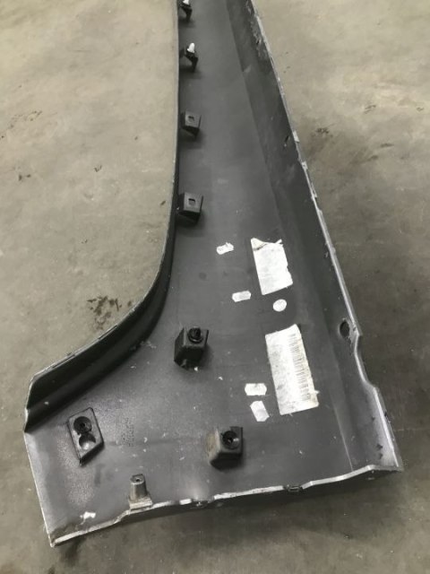 Nakładka progu Renault Zoe 12r.- lewa listwa próg zewnętrzny 764197005R Nakładka progu Renault Zoe 12r.- lewa listwa próg zewnętrzny 764197005R