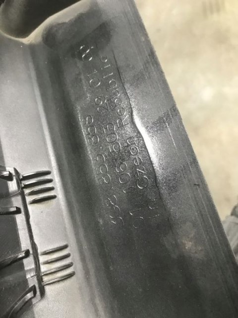 Nakładka progu VW Arteon 17r.- prawa listwa próg zewnętrzny 3G8853858 Nakładka progu VW Arteon 17r.- prawa listwa próg zewnętrzny 3G8853858