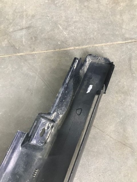 Nakładka progu Vw Passat B8 14-24r. prawa listwa próg zewnętrzny 3G0853858F Nakładka progu Vw Passat B8 14-24r. prawa listwa próg zewnętrzny 3G0853858F