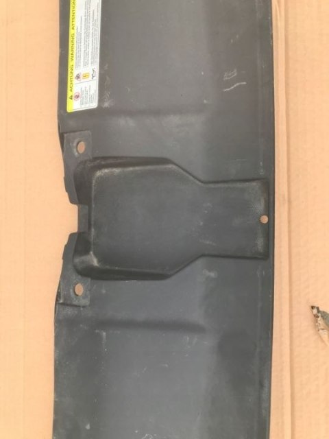Osłona pasa przedniego Audi A6 C7 nakładka górna zamka 4g0807081d Osłona pasa przedniego Audi A6 C7 nakładka górna zamka 4g0807081d