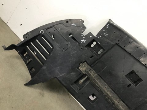 Osłona pod zderzak Citroen C4 Grand Picasso I 06-15r. przednia osłona płyta dolna podwozia 9660005580 Osłona pod zderzak Citroen C4 Grand Picasso I 06-15r. przednia osłona płyta dolna podwozia 9660005580