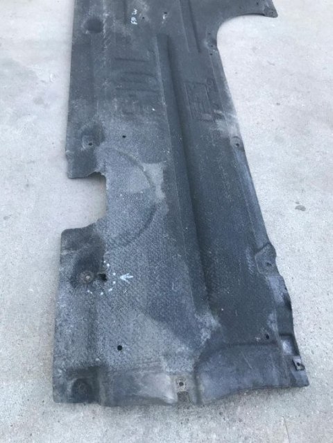 Osłona podwozia BMW 5 F10 F11 dolna płyta prawa lewa KOMPLET Osłona podwozia BMW 5 F10 F11 dolna płyta prawa lewa KOMPLET