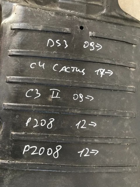 Osłona podwozia Citroen DS3 C4 Cactus C3 II Peugeot 208 Peugeot 2008 osłona dolna silnika Osłona podwozia Citroen DS3 C4 Cactus C3 II Peugeot 208 Peugeot 2008 osłona dolna silnika