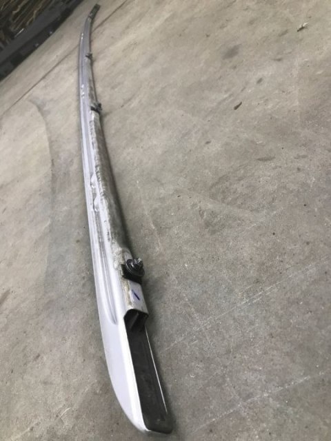 Relingi dachowe Opel Vectra C KOMBI 02-08r. nakładki 13104154 13104155 Relingi dachowe Opel Vectra C KOMBI 02-08r. nakładki 13104154 13104155