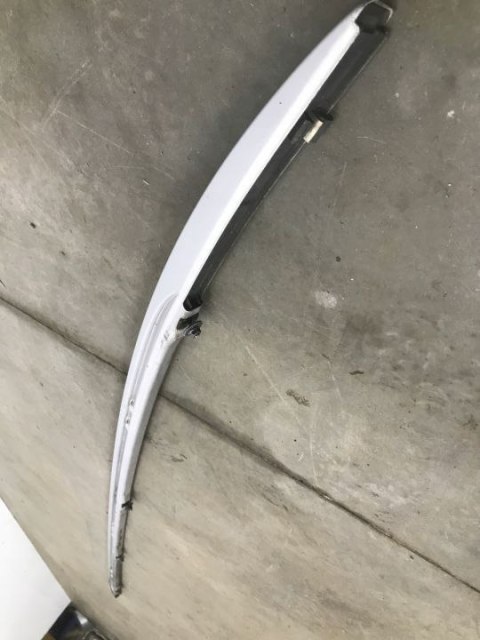 Relingi dachowe Opel Vectra C KOMBI 02-08r. nakładki 13104154 13104155 Relingi dachowe Opel Vectra C KOMBI 02-08r. nakładki 13104154 13104155