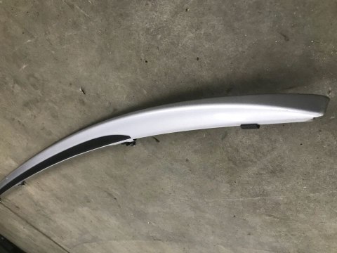 Relingi dachowe Opel Vectra C KOMBI 02-08r. nakładki 13104154 13104155 Relingi dachowe Opel Vectra C KOMBI 02-08r. nakładki 13104154 13104155