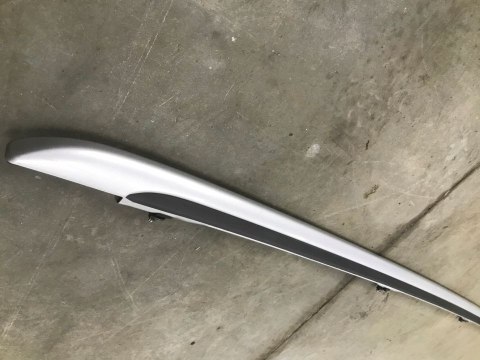 Relingi dachowe Opel Vectra C KOMBI 02-08r. nakładki 13104154 13104155 Relingi dachowe Opel Vectra C KOMBI 02-08r. nakładki 13104154 13104155
