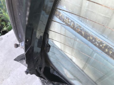 Szyba tylna Peugeot 307 I 01-08r. HB 5drzwi tylna w klapę oryginalna Szyba tylna Peugeot 307 I 01-08r. HB 5drzwi tylna w klapę oryginalna