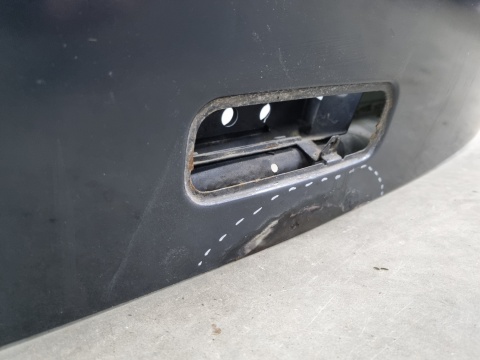 Klapa bagażnika VW Golf IV 4 97-06r. HB Hatchback 1J6827173 Klapa bagażnika VW Golf IV 4 97-06r. HB Hatchback 1J6827173