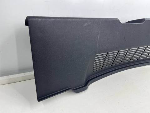 Tapicerka Mitsubishi Colt 6 Z30 VI 3Drzwi 04-12r. próg bagażnika osłona nakładka mr951556