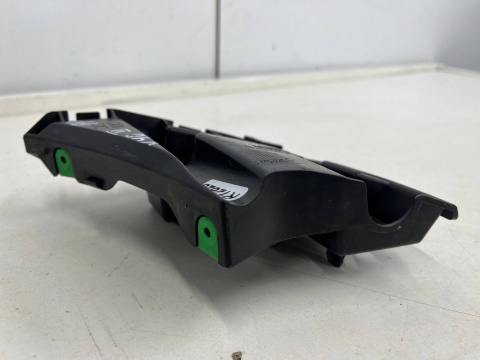 Ślizg Volvo V40 II 12-19r. prawe przednie mocowanie zderzaka wspornik 31395102 Ślizg Volvo V40 II 12-19r. prawe przednie mocowanie zderzaka wspornik 31395102