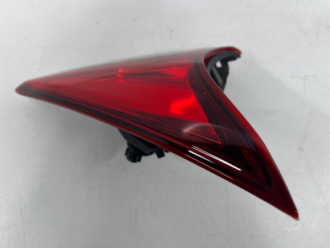 Lampa Mazda CX-5 I 12-14r. przedlift lewa tylna w klapę bagażnika LED ORYGINALNA kd53513g0 Lampa Mazda CX-5 I 12-14r. przedlift lewa tylna w klapę bagażnika LED ORYGINALNA kd53513g0