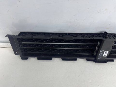 Kierownica powietrza Opel Astra K 15-21r. żaluzja wlot powietrza pasa przedniego 315671560 Kierownica powietrza Opel Astra K 15-21r. żaluzja wlot powietrza pasa przedniego 315671560