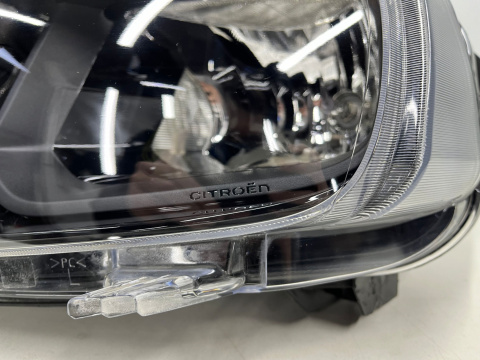 Lampa reflektor Citroen Berlingo III 3 Multispace 2018r.- lewa przednia wersja osobowa 9816825180 Lampa reflektor Citroen Berlingo III 3 Multispace 2018r.- lewa przednia wersja osobowa 9816825180