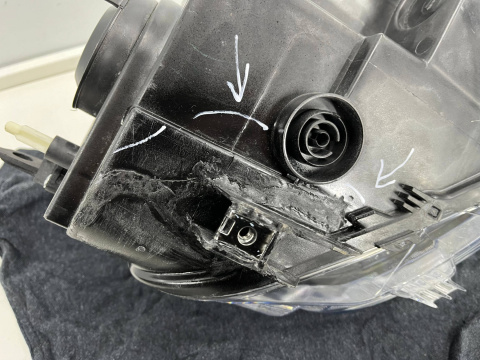 Lampa reflektor Citroen Berlingo III 3 Multispace 2018r.- lewa przednia wersja osobowa 9816825180 Lampa reflektor Citroen Berlingo III 3 Multispace 2018r.- lewa przednia wersja osobowa 9816825180