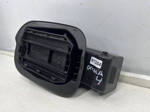 Klapka wlewu paliwa Skoda Octavia 4 IV 2019r.- sedan kombi NIE PRZEBITA 5e7809702 Klapka wlewu paliwa Skoda Octavia 4 IV 2019r.- sedan kombi NIE PRZEBITA 5e7809702