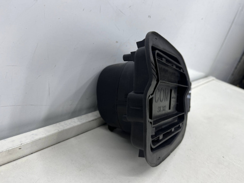 Klapka wlewu paliwa Skoda Octavia 4 IV 2019r.- sedan kombi NIE PRZEBITA 5e7809702 Klapka wlewu paliwa Skoda Octavia 4 IV 2019r.- sedan kombi NIE PRZEBITA 5e7809702