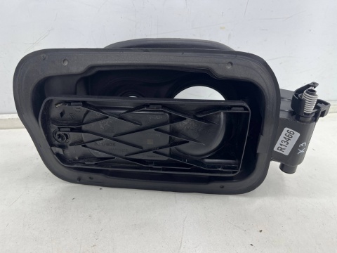 Klapka wlewu paliwa BMW X3 G01 F97 iX3 G08 17r.- NIE PRZEBITA 7405751 7405752 7405749 Klapka wlewu paliwa BMW X3 G01 F97 iX3 G08 17r.- NIE PRZEBITA 7405751 7405752 7405749