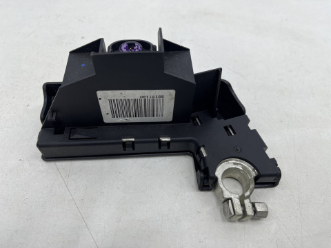 Klema akumulatora Audi a4 b8 a5 8t Q5 A6 C6 rozdzielacz prądu kb8j4590 b0101180 k98j4590 Klema akumulatora Audi a4 b8 a5 8t Q5 A6 C6 rozdzielacz prądu kb8j4590 b0101180 k98j4590