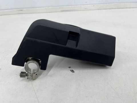 Klema akumulatora Audi a4 b8 a5 8t Q5 A6 C6 rozdzielacz prądu kb8j4590 b0101180 k98j4590 Klema akumulatora Audi a4 b8 a5 8t Q5 A6 C6 rozdzielacz prądu kb8j4590 b0101180 k98j4590
