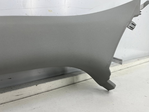 Plastik Mitsubishi ASX I 10-22r. lewa osłona słupka szyby przedniej 7210a181 7210a183 Plastik Mitsubishi ASX I 10-22r. lewa osłona słupka szyby przedniej 7210a181 7210a183