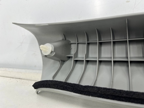 Plastik Mitsubishi ASX I 10-22r. lewa osłona słupka szyby przedniej 7210a181 7210a183 Plastik Mitsubishi ASX I 10-22r. lewa osłona słupka szyby przedniej 7210a181 7210a183
