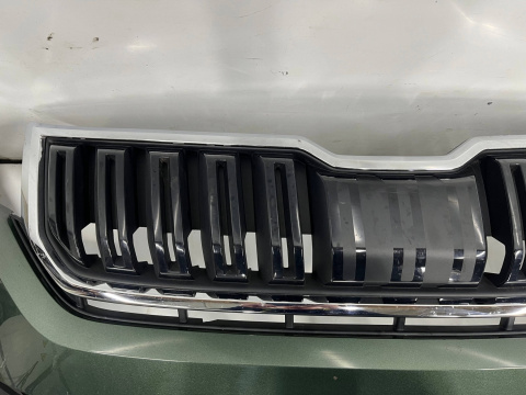 Zderzak przedni Skoda Kodiaq I 1 16-21r. przód 565807221 Zderzak przedni Skoda Kodiaq I 1 16-21r. przód 565807221
