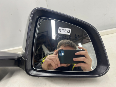 Lusterko Tesla Model Y 2020r.- PRAWE elektryczne zewnętrzne 13 pin 1609791-00-c Lusterko Tesla Model Y 2020r.- PRAWE elektryczne zewnętrzne 13 pin 1609791-00-c