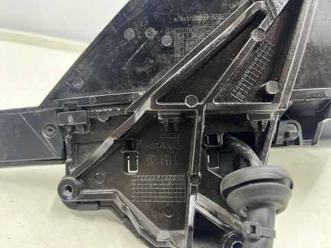 Lusterko Tesla Model Y 2020r.- PRAWE elektryczne zewnętrzne 13 pin 1609791-00-c Lusterko Tesla Model Y 2020r.- PRAWE elektryczne zewnętrzne 13 pin 1609791-00-c