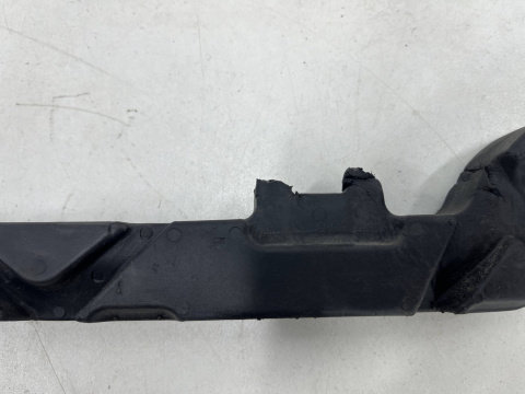 Pianka Audi Q8 e-tron 18r.- absorber styropian izolator pasa przedniego KOMPLET 4KE807914B 4KE807912a Pianka Audi Q8 e-tron 18r.- absorber styropian izolator pasa przedniego KOMPLET 4KE807914B 4KE807912a