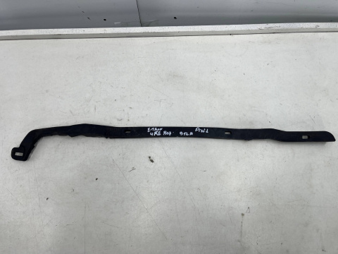 Pianka Audi Q8 e-tron 18r.- absorber styropian izolator pasa przedniego KOMPLET 4KE807914B 4KE807912a Pianka Audi Q8 e-tron 18r.- absorber styropian izolator pasa przedniego KOMPLET 4KE807914B 4KE807912a