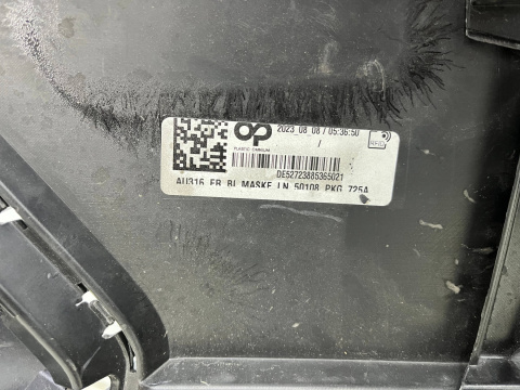 Zderzak przedni Audi Q4 E-Tron Etron 21r.- przód PDC 89A807725A Zderzak przedni Audi Q4 E-Tron Etron 21r.- przód PDC 89A807725A