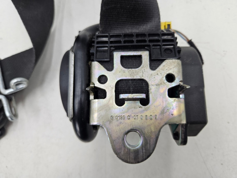 Pas bezpieczeństwa Ford S-Max MK1 Galaxy MK2 06-14r. prawy przedni napinacz 6g9n-61294-bgw Pas bezpieczeństwa Ford S-Max MK1 Galaxy MK2 06-14r. prawy przedni napinacz 6g9n-61294-bgw