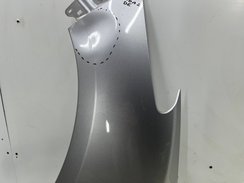 Błotnik Mazda 2 DE 07-14r. lewy przedni lewy przód Błotnik Mazda 2 DE 07-14r. lewy przedni lewy przód