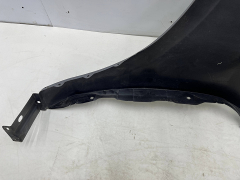 Błotnik Mazda CX-7 CX7 06-12r. prawy przedni prawy przód Błotnik Mazda CX-7 CX7 06-12r. prawy przedni prawy przód