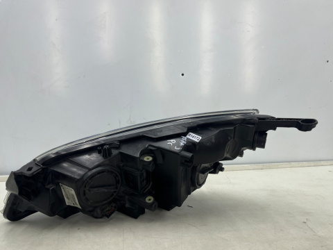 Lampa reflektor Opel Astra J 4 IV 5d sedan kombi 09-15r. PRAWA przednia zwykła bez soczewki H7 13371596 Lampa reflektor Opel Astra J 4 IV 5d sedan kombi 09-15r. PRAWA przednia zwykła bez soczewki H7 13371596