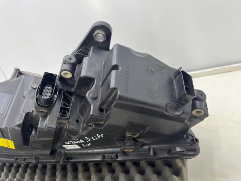 Lampa reflektor Skoda Octavia III LIFT 16-20r. LEWA przednia Full LED 5e1941015d 7p5941591ad Lampa reflektor Skoda Octavia III LIFT 16-20r. LEWA przednia Full LED 5e1941015d 7p5941591ad