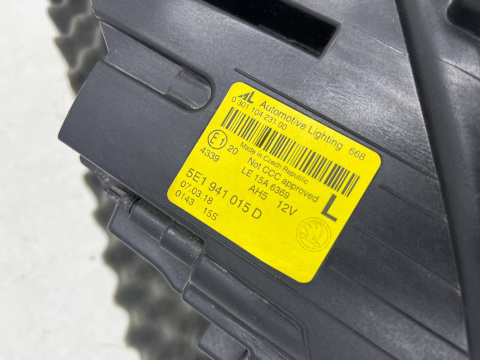 Lampa reflektor Skoda Octavia III LIFT 16-20r. LEWA przednia Full LED 5e1941015d 7p5941591ad Lampa reflektor Skoda Octavia III LIFT 16-20r. LEWA przednia Full LED 5e1941015d 7p5941591ad