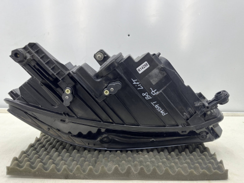 Lampa reflektor VW Passat B8 19-23r. LIFT LED prawa przednia ORYGINALNA 3g1941036 Lampa reflektor VW Passat B8 19-23r. LIFT LED prawa przednia ORYGINALNA 3g1941036